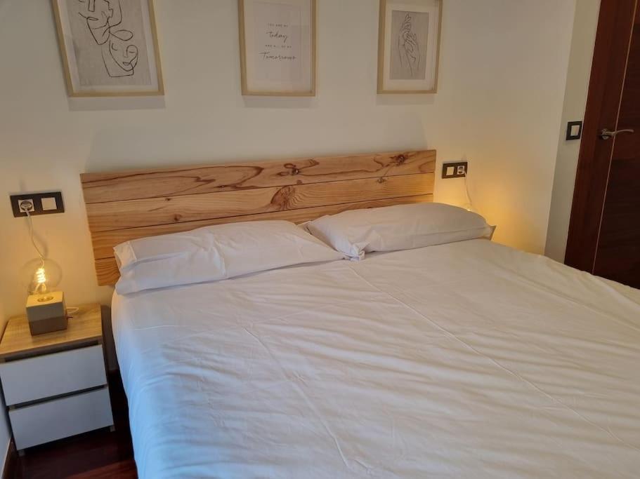 604B - Apartamento Con Garaje Oviedo Luaran gambar