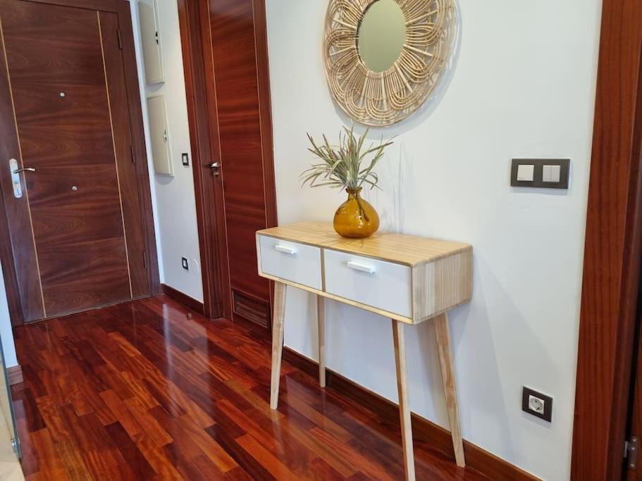 604B - Apartamento Con Garaje Oviedo Luaran gambar
